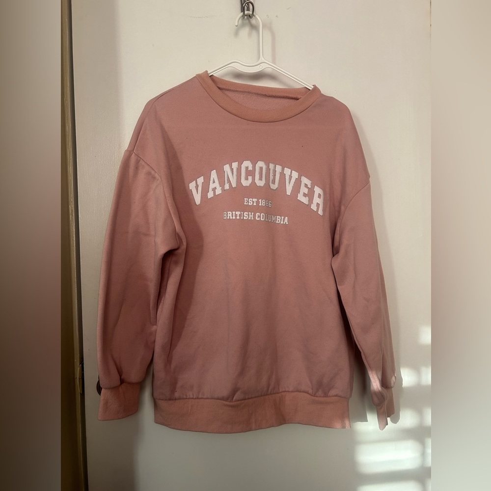 SHEIN : Letter Print Thermal Lined sweater